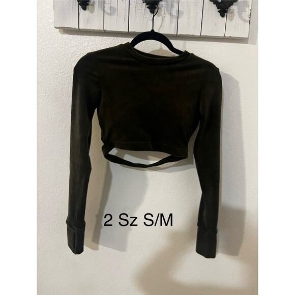 EUC Niyama Sol soft velour long sleeve crop top backless sexy built in bra szS/M - Picture 8 of 8